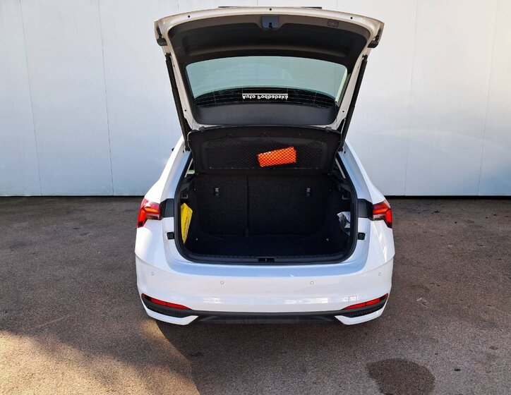 Škoda Scala Hatchback 1,0 l 85 kw