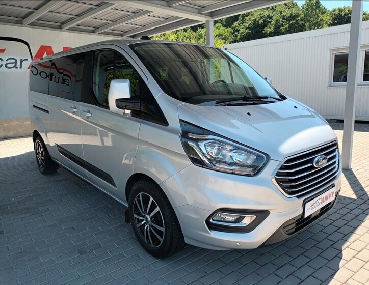 Ford Tourneo Custom VAN-Minibus 2,0 l 96 kw