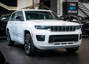 Jeep Grand Cherokee 9