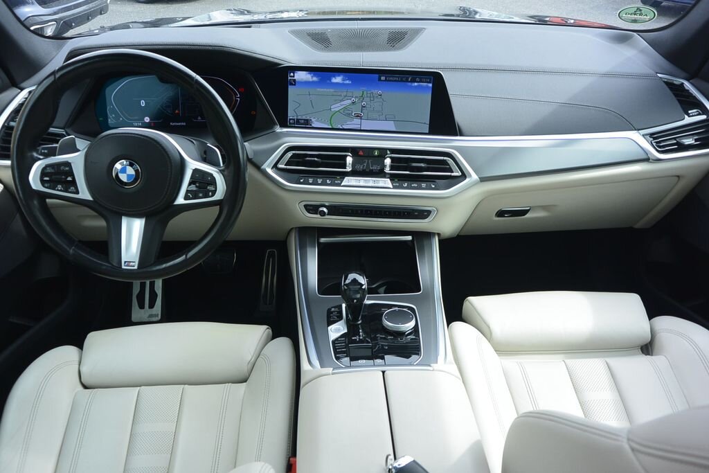 BMW X5 SUV / Terénní 3,0 l 250 kw
