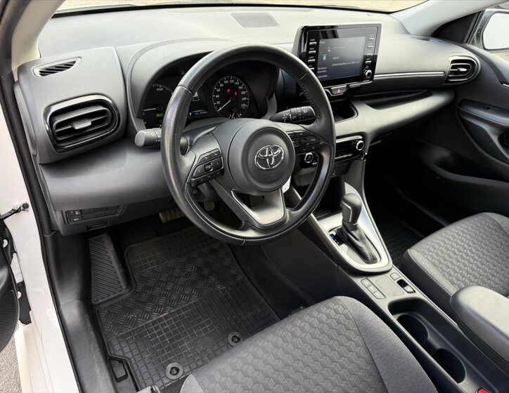 Toyota Yaris Hatchback 1,5 l 68 kw