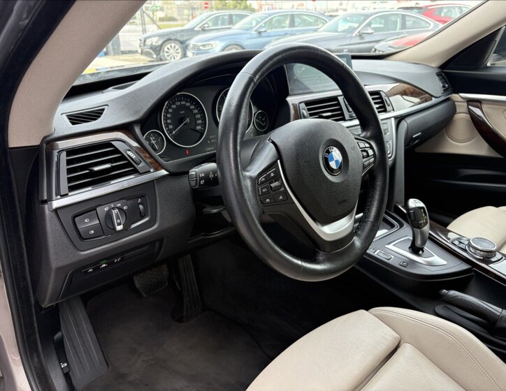 BMW Řada 3 Liftback 3,0 l 230 kw