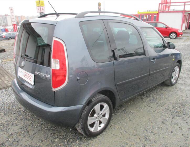 Škoda Roomster 5