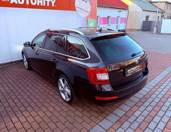 Škoda Octavia Kombi 2,0 l 110 kw