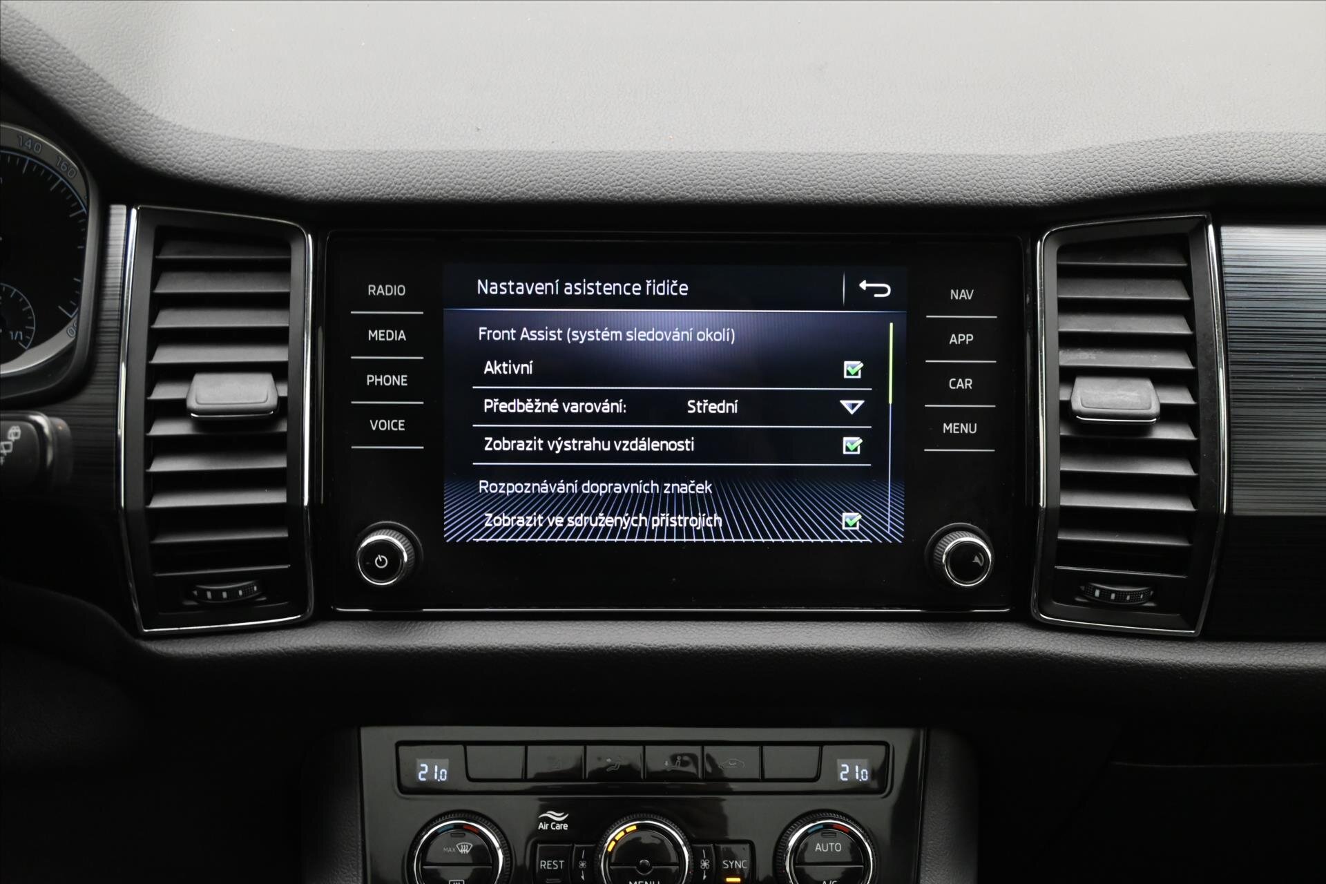 Škoda Kodiaq SUV / Terénní 1,5 l 110 kw