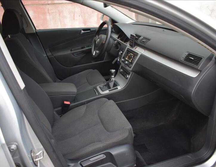 Volkswagen Passat 18