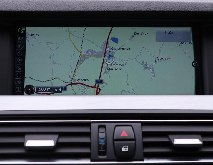 BMW Řada 5 Kombi 3,0 l 190 kw