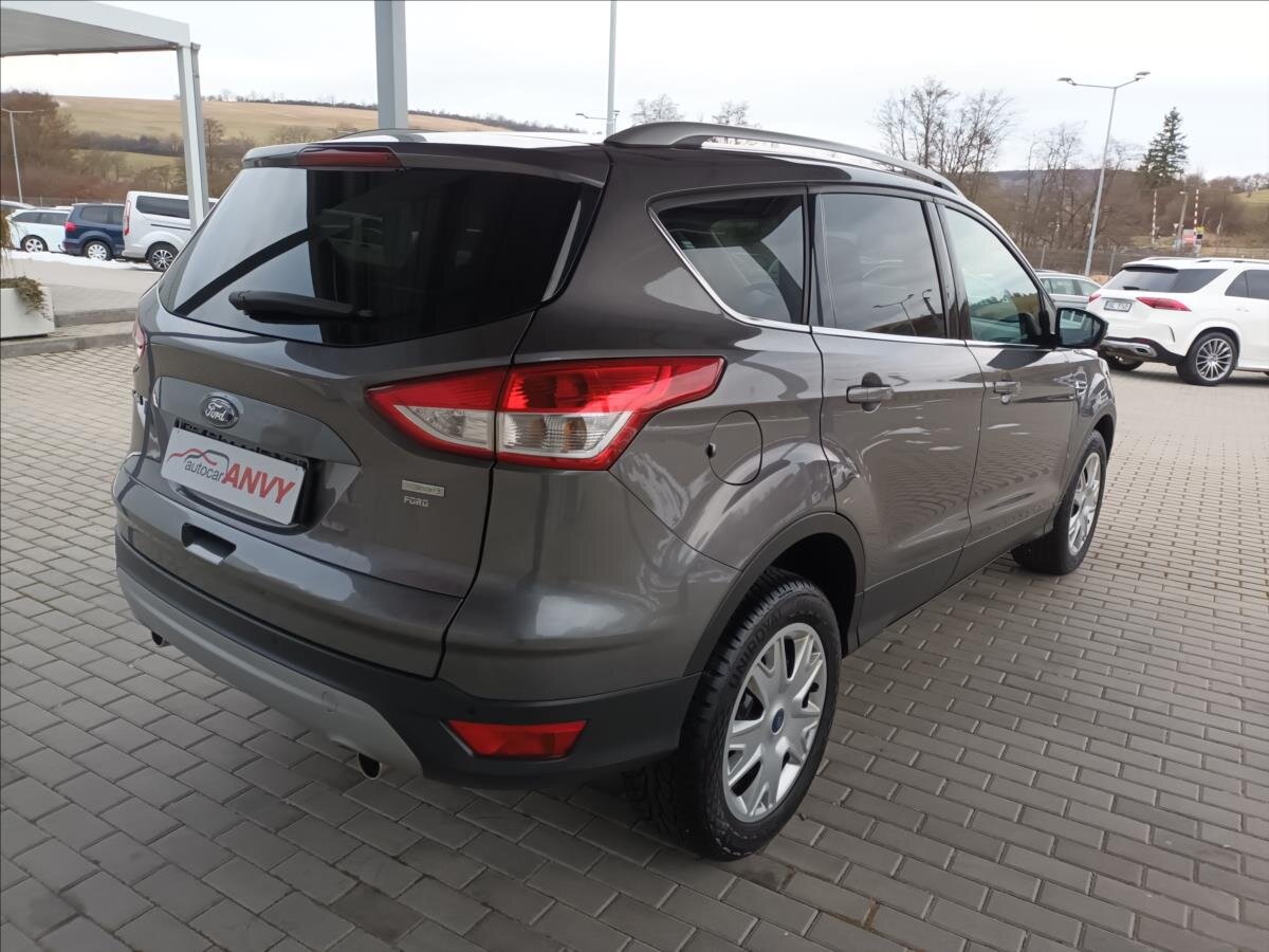 Ford Kuga SUV 1,6 l 110 kw