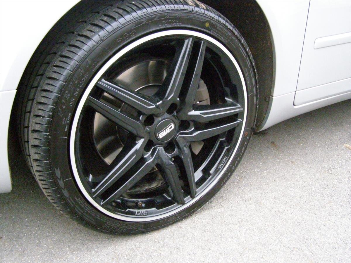 Audi A4 Sedan 3,1 l 188 kw