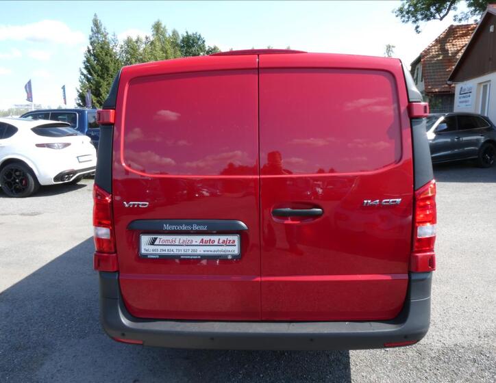 Mercedes-Benz Vito 8