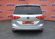 Volkswagen Touran 6