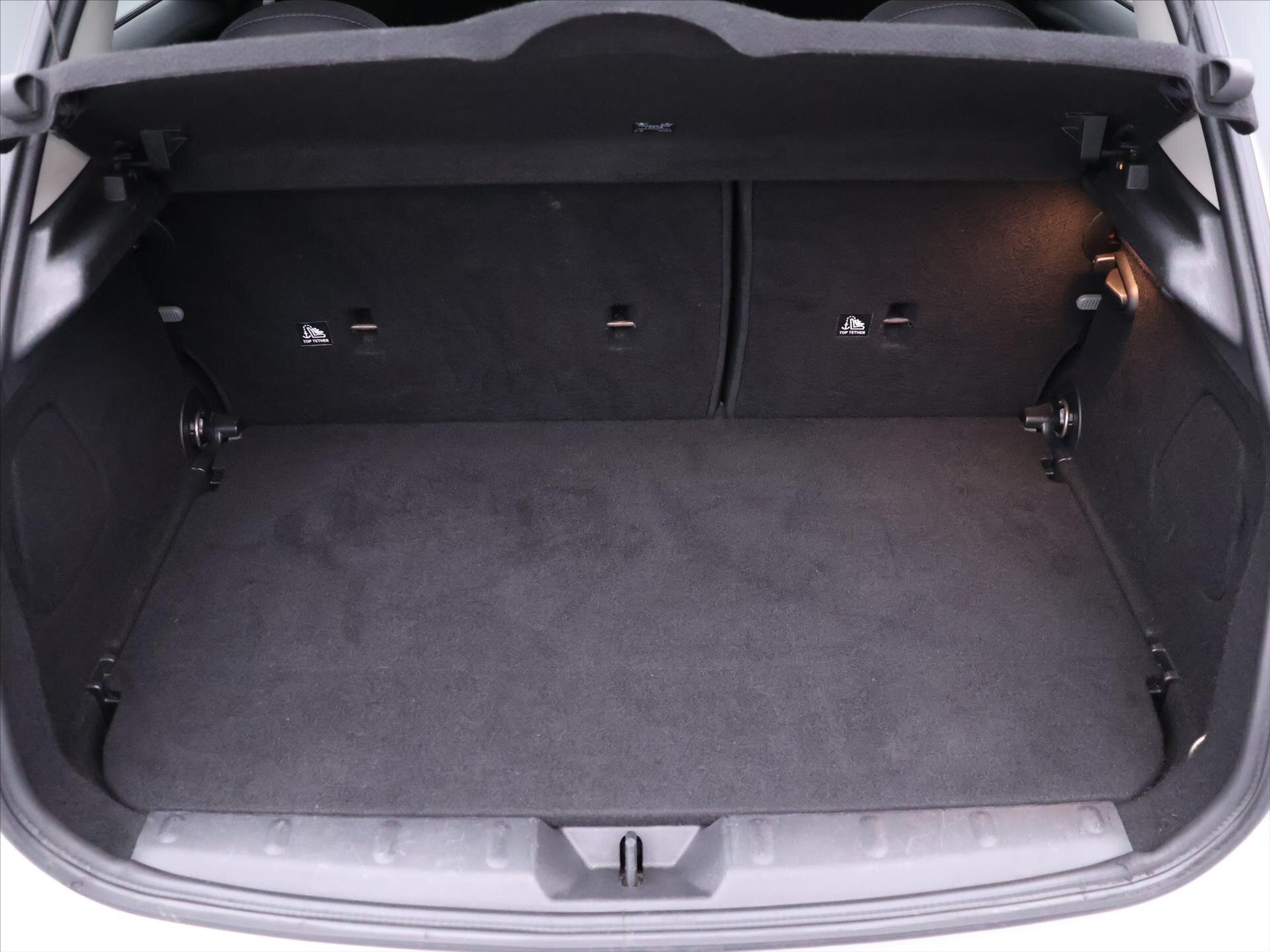 Mini Cooper Hatchback 1,5 l 100 kw