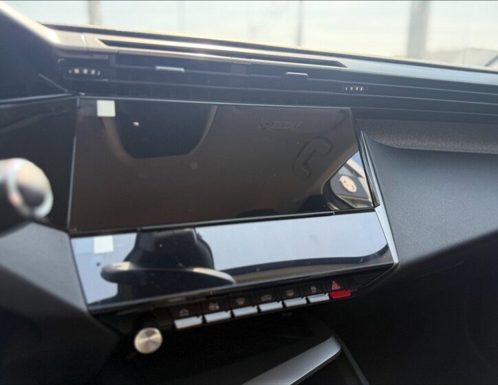 Peugeot 308 Kombi 1,2 l 96 kw