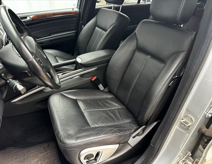 Mercedes-Benz GL Ostatní 3,0 l 165 kw