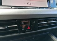 Volkswagen Golf 23