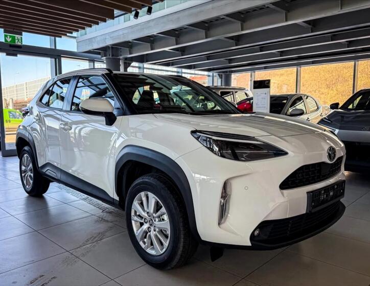 Toyota Yaris Cross 1