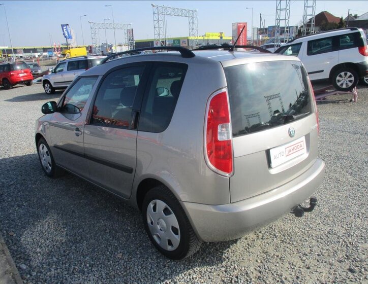 Škoda Roomster Kombi 1,4 l 63 kw
