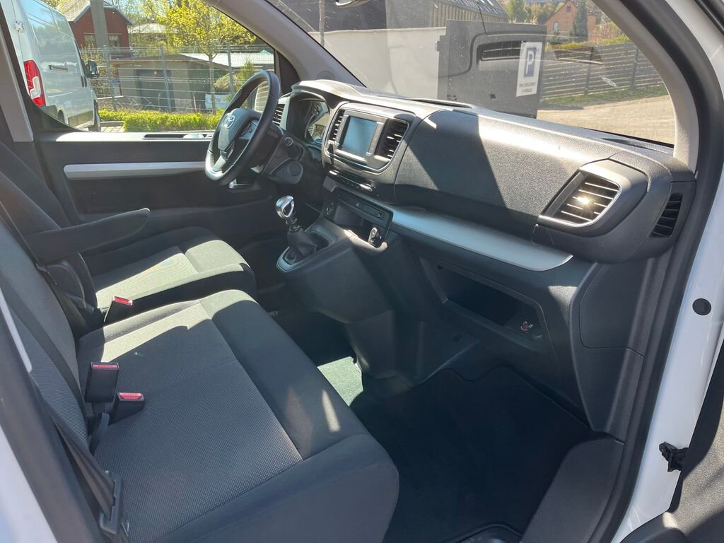 Toyota ProAce Verso VAN / Minibus 1,5 l 88 kw