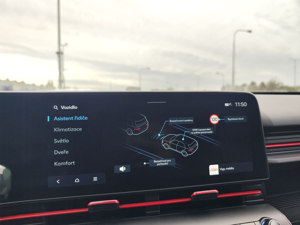 Hyundai Kona SUV / Terénní 1,6 l 146 kw