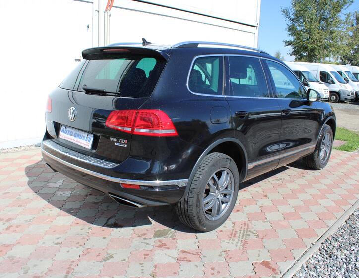 Volkswagen Touareg 4