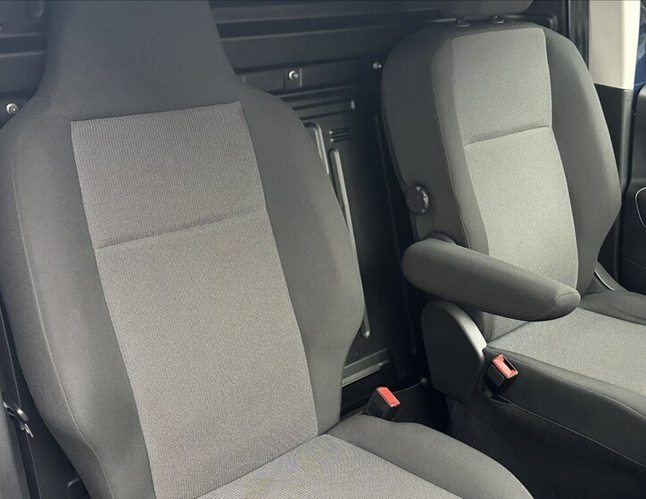 Peugeot Partner Skříň 1,5 l 75 kw