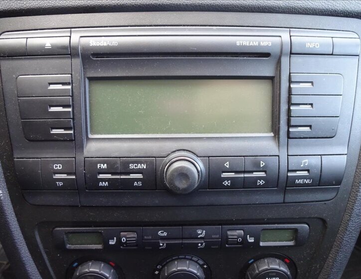 Škoda Octavia Kombi 2,0 l 103 kw