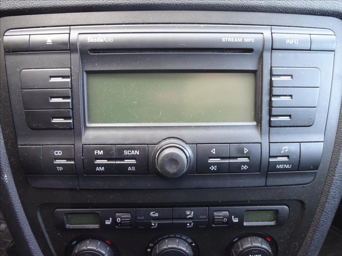 Škoda Octavia Kombi 2,0 l 103 kw