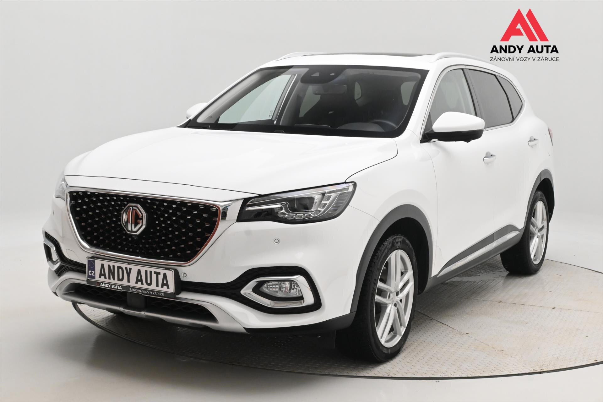 MG EHS SUV / Terénní 1,5 l 119 kw