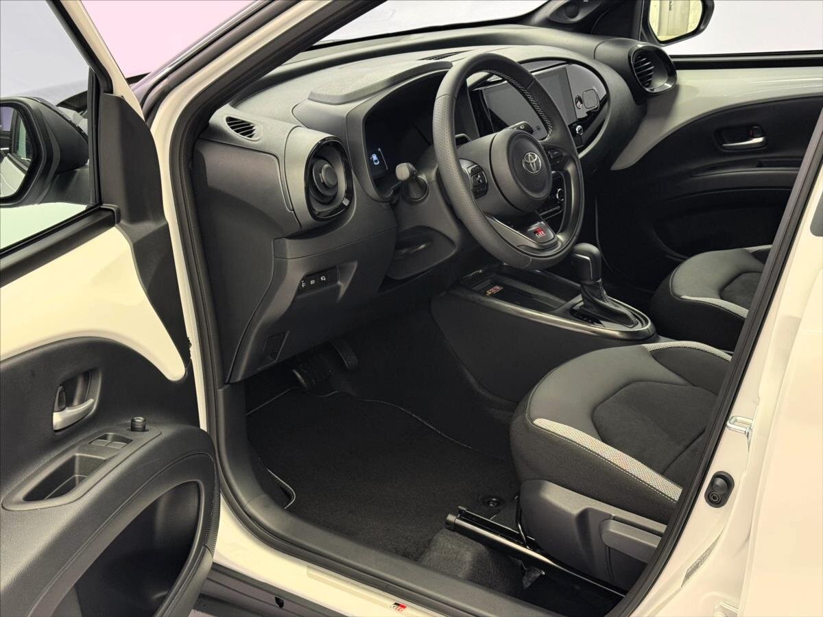 Toyota Aygo Hatchback 1,5 l 85 kw