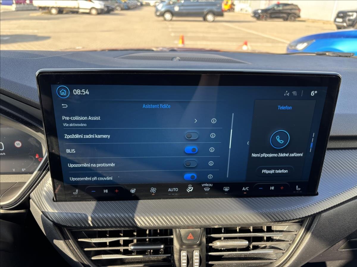 Ford Kuga SUV / Terénní 1,5 l 110 kw