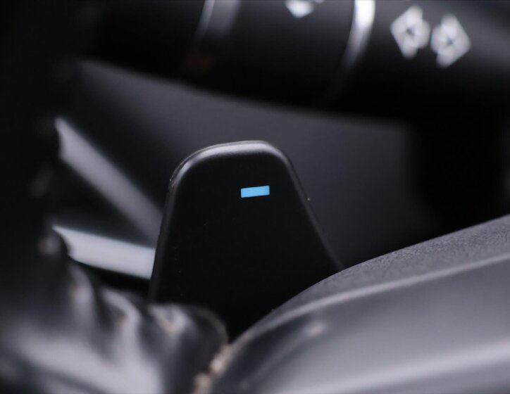 Jaguar F-Pace SUV 2,0 l 132 kw