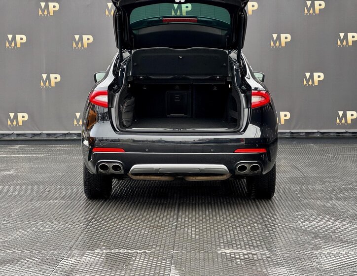 Maserati Levante SUV 3,0 l 257 kw