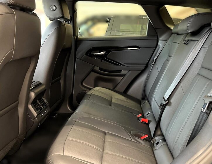 Land Rover Range Rover Evoque SUV / Terénní 1,5 l 198 kw