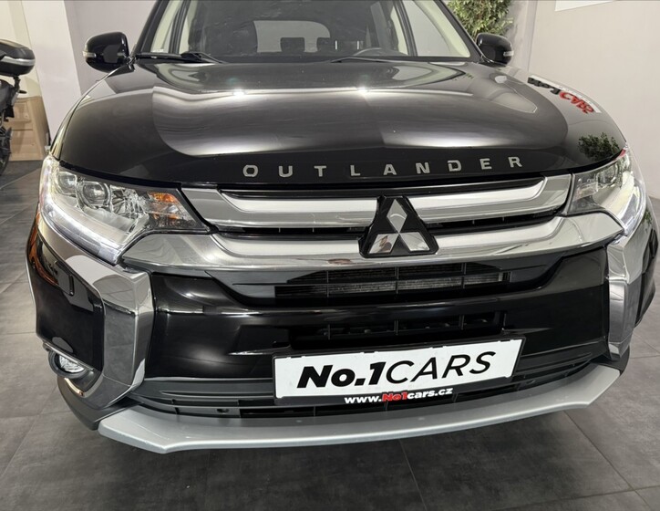 Mitsubishi Outlander 30