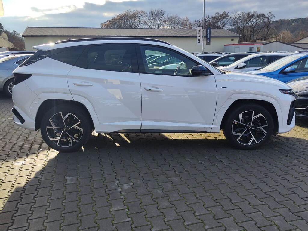 Hyundai Tucson SUV 1,6 l 118 kw