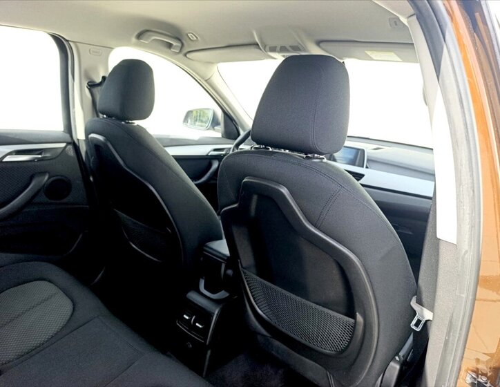 BMW X1 SUV 2,0 l 110 kw