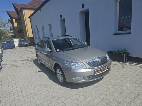 Škoda Octavia Kombi 1,2 l 77 kw