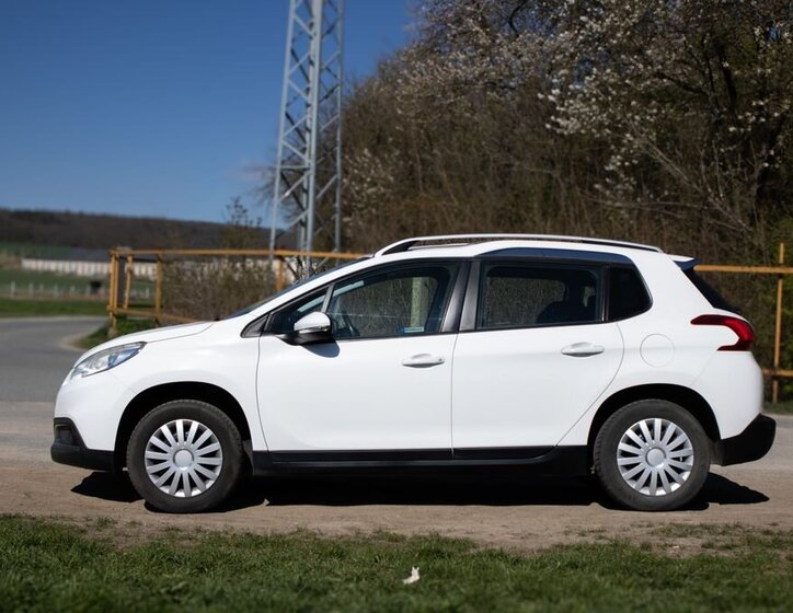 Peugeot 2008 SUV / Terénní 1,2 l 60 kw