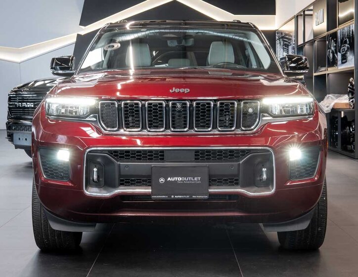 Jeep Grand Cherokee 9