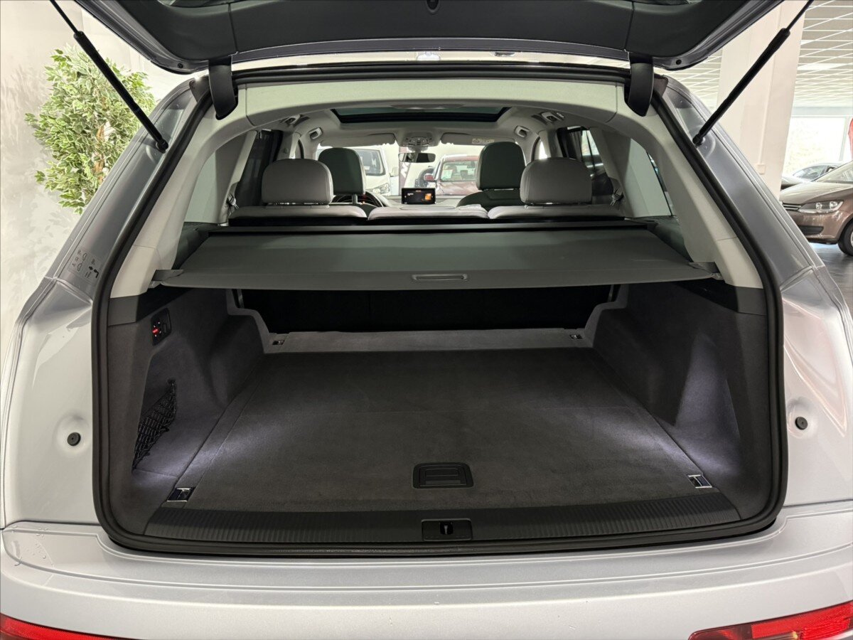 Audi Q7 SUV 3,0 l 200 kw