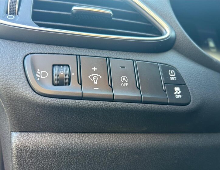 Hyundai i30 Kombi 1,5 l 71 kw