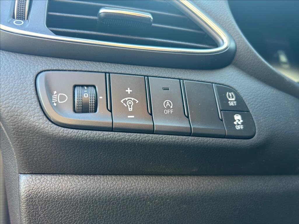 Hyundai i30 Kombi 1,5 l 71 kw