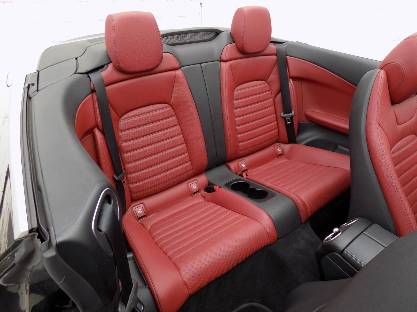 Mercedes-Benz Třídy C Kabriolet 3,0 l 245 kw