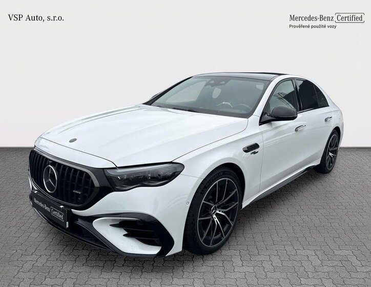 Mercedes-Benz Třídy E 1