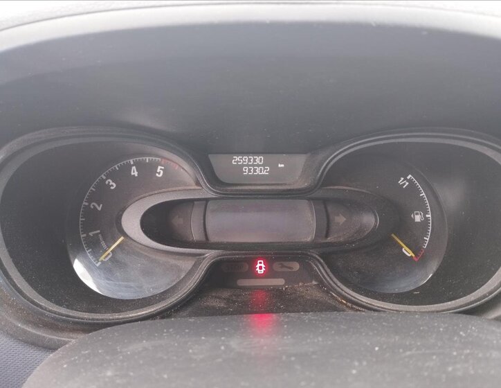 Opel Vivaro Skříň 1,6 l 89 kw