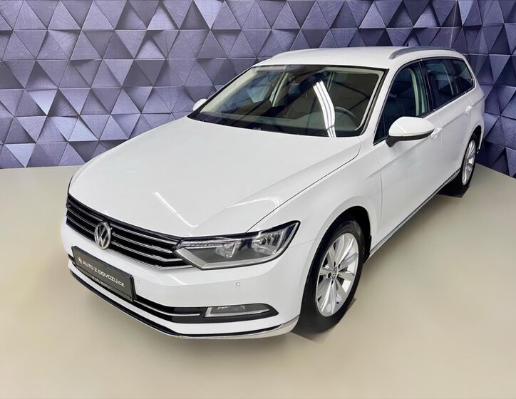 Volkswagen Passat 1