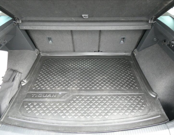 Volkswagen Tiguan SUV / Terénní 2,0 l 140 kw