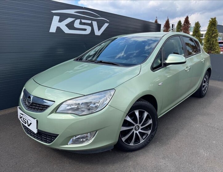 Opel Astra Hatchback 1,4 l 74 kw