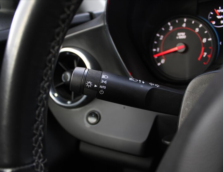 Chevrolet Camaro Kupé 6,2 l 339 kw