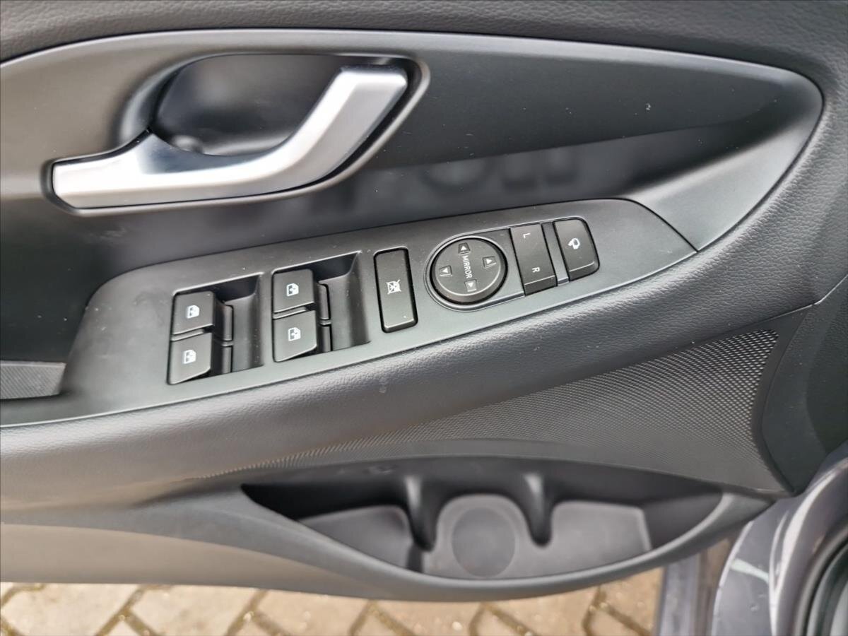 Hyundai i30 Kombi 998,0 73 kw